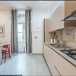 La Casa Di Eva In Via Nizza
